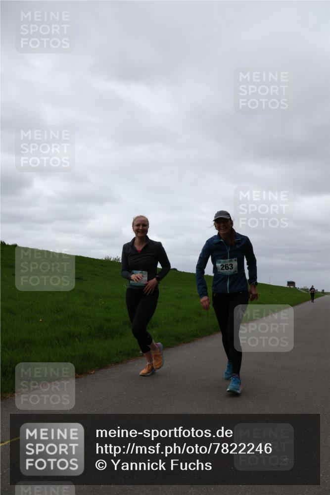 04.05.2025 - 8. Wedeler Halbmarathon Yannick Fuchs http://msf.ph/oto/7822246 04.05.2025 12:11:13 Laufen 263 meine-sportfotos.de