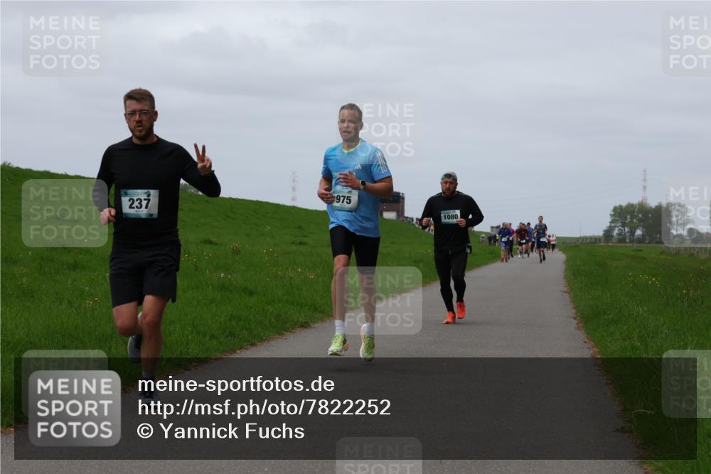 04.05.2025 - 8. Wedeler Halbmarathon Yannick Fuchs http://msf.ph/oto/7822252 04.05.2025 11:29:27 Laufen 237, 975, 1080 meine-sportfotos.de