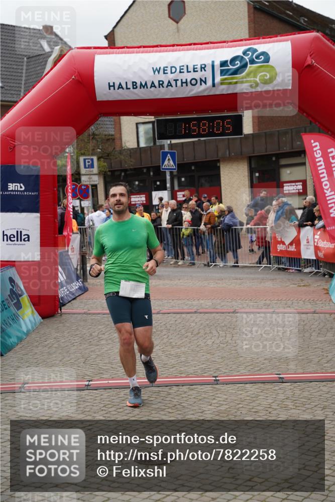 04.05.2025 - 8. Wedeler Halbmarathon Felixshl http://msf.ph/oto/7822258 04.05.2025 11:58:03 Ziel 138, 143, 252 meine-sportfotos.de