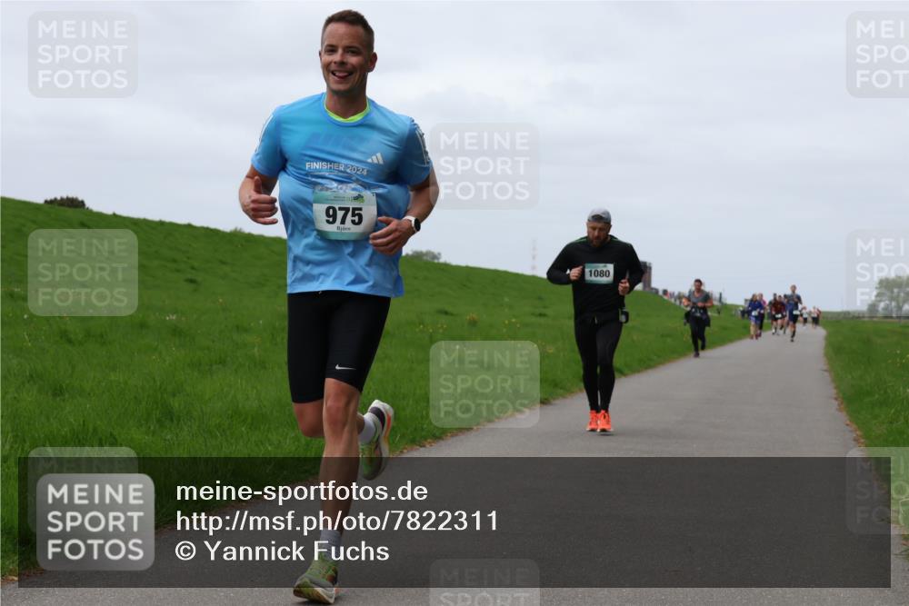 04.05.2025 - 8. Wedeler Halbmarathon Yannick Fuchs http://msf.ph/oto/7822311 04.05.2025 11:29:29 Laufen 2024, 975, 1080 meine-sportfotos.de