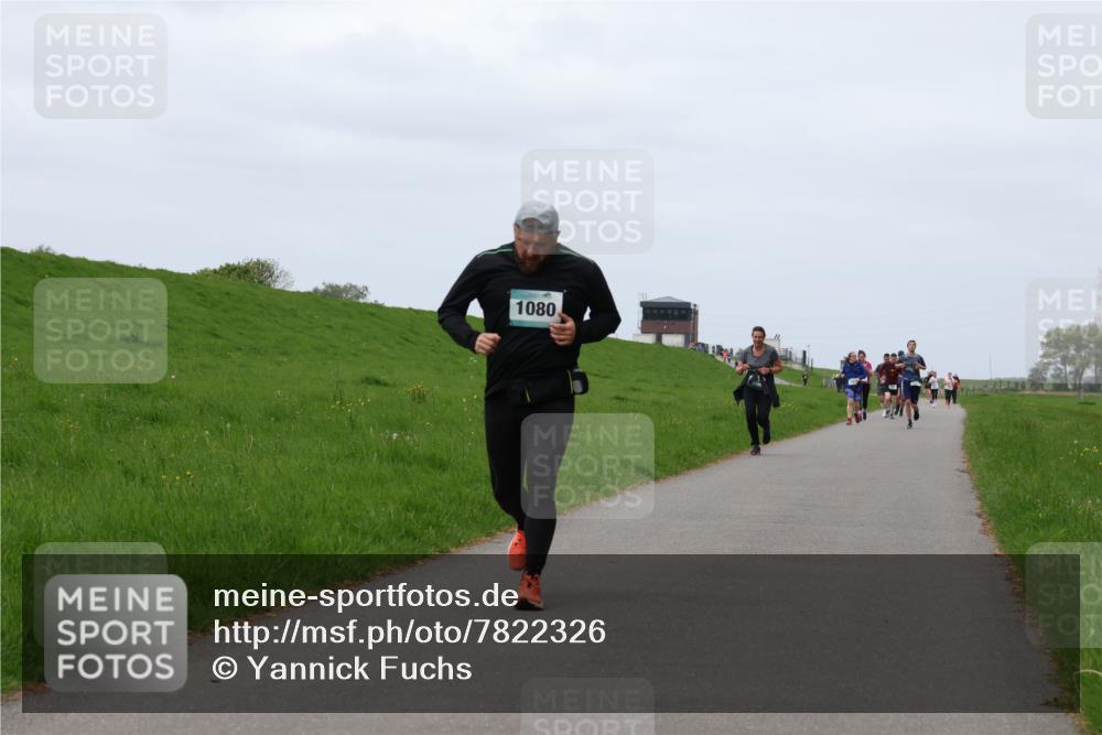 04.05.2025 - 8. Wedeler Halbmarathon Yannick Fuchs http://msf.ph/oto/7822326 04.05.2025 11:29:30 Laufen 1080 meine-sportfotos.de