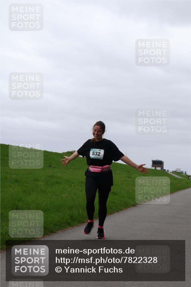 04.05.2025 - 8. Wedeler Halbmarathon Yannick Fuchs http://msf.ph/oto/7822328 04.05.2025 12:11:27 Laufen 532 meine-sportfotos.de