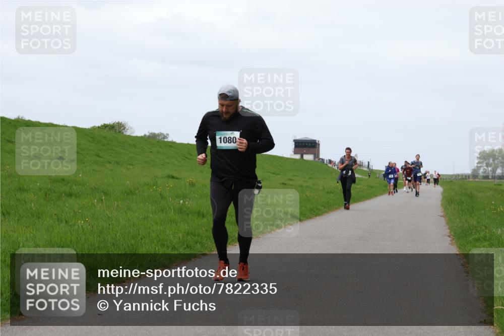 04.05.2025 - 8. Wedeler Halbmarathon Yannick Fuchs http://msf.ph/oto/7822335 04.05.2025 11:29:30 Laufen 1080 meine-sportfotos.de
