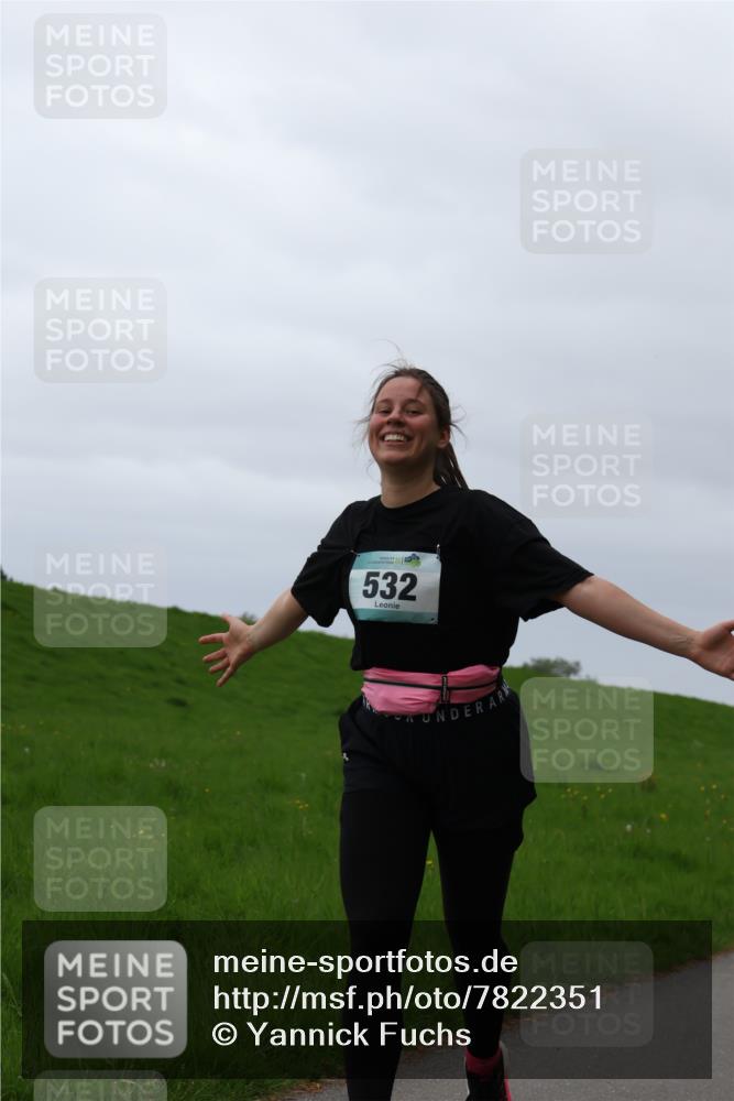 04.05.2025 - 8. Wedeler Halbmarathon Yannick Fuchs http://msf.ph/oto/7822351 04.05.2025 12:11:28 Laufen 532 meine-sportfotos.de
