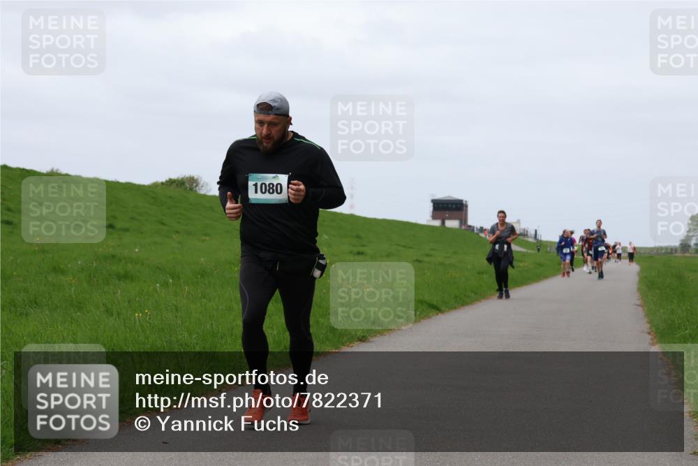 04.05.2025 - 8. Wedeler Halbmarathon Yannick Fuchs http://msf.ph/oto/7822371 04.05.2025 11:29:31 Laufen 1080 meine-sportfotos.de
