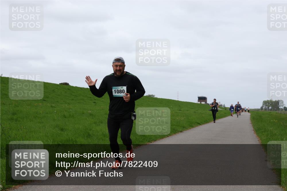 04.05.2025 - 8. Wedeler Halbmarathon Yannick Fuchs http://msf.ph/oto/7822409 04.05.2025 11:29:32 Laufen 1080 meine-sportfotos.de