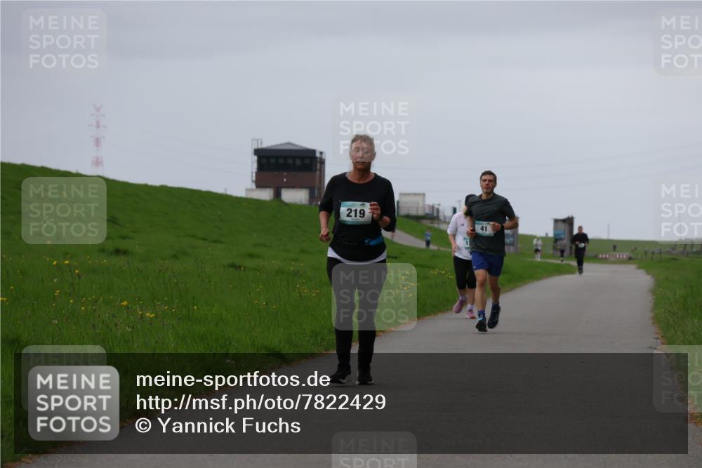 04.05.2025 - 8. Wedeler Halbmarathon Yannick Fuchs http://msf.ph/oto/7822429 04.05.2025 12:12:54 Laufen 219, 41 meine-sportfotos.de