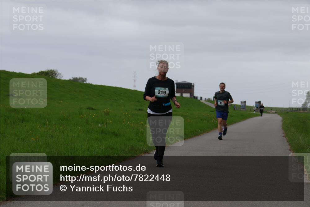 04.05.2025 - 8. Wedeler Halbmarathon Yannick Fuchs http://msf.ph/oto/7822448 04.05.2025 12:12:58 Laufen 219, 41, 257 meine-sportfotos.de