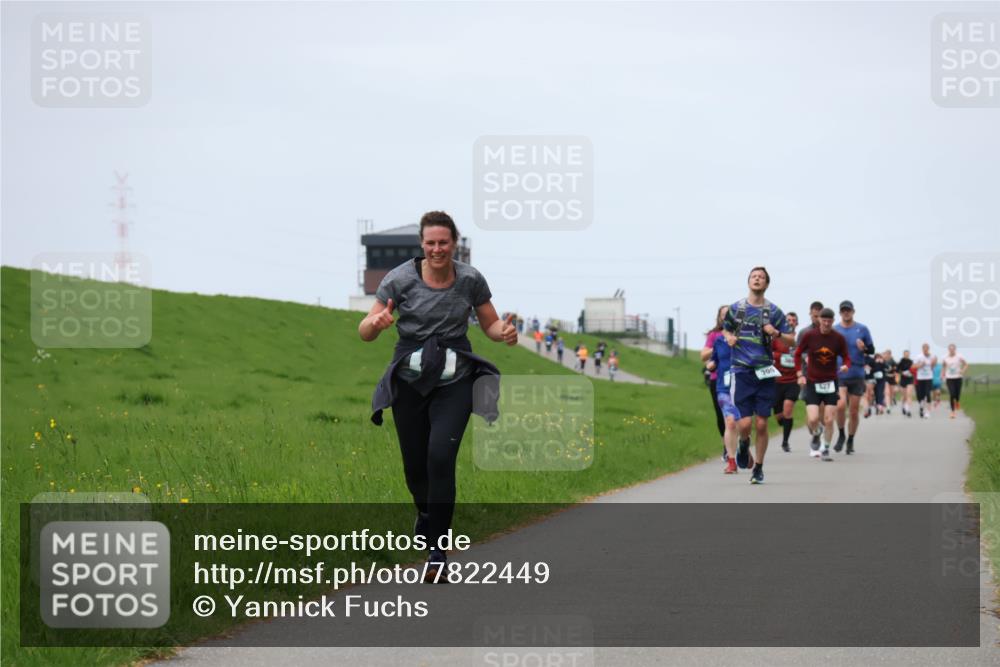04.05.2025 - 8. Wedeler Halbmarathon Yannick Fuchs http://msf.ph/oto/7822449 04.05.2025 11:29:35 Laufen 395 meine-sportfotos.de