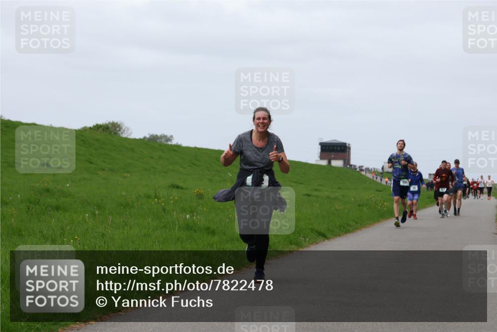 04.05.2025 - 8. Wedeler Halbmarathon Yannick Fuchs http://msf.ph/oto/7822478 04.05.2025 11:29:39 Laufen 395, 39 meine-sportfotos.de