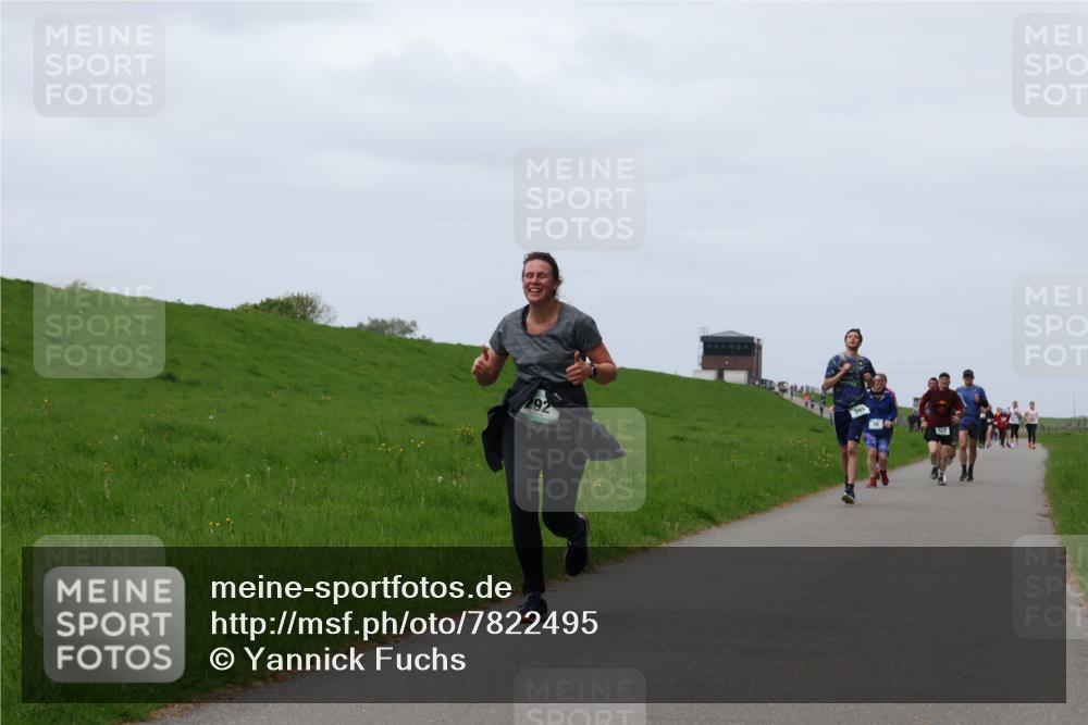 04.05.2025 - 8. Wedeler Halbmarathon Yannick Fuchs http://msf.ph/oto/7822495 04.05.2025 11:29:39 Laufen 292, 527 meine-sportfotos.de