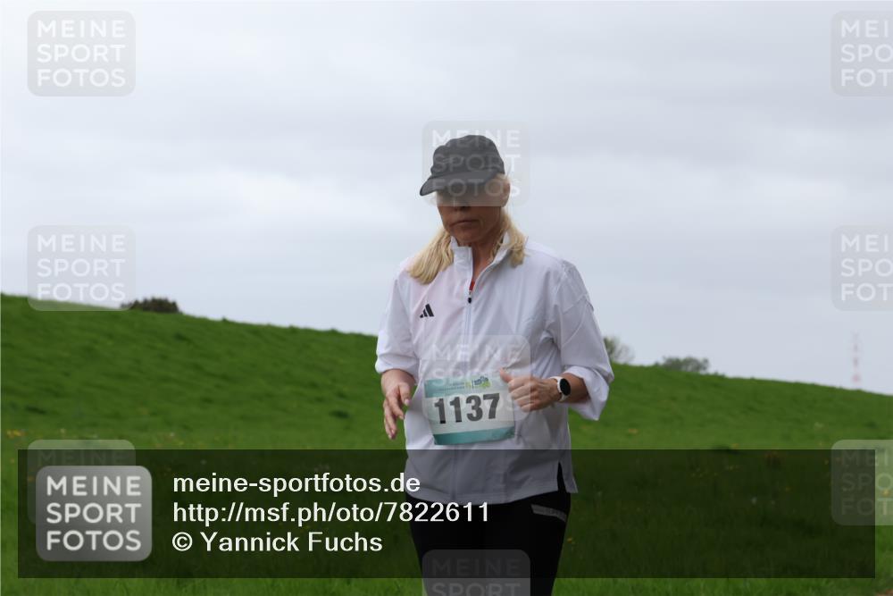 04.05.2025 - 8. Wedeler Halbmarathon Yannick Fuchs http://msf.ph/oto/7822611 04.05.2025 12:13:10 Laufen 1137 meine-sportfotos.de