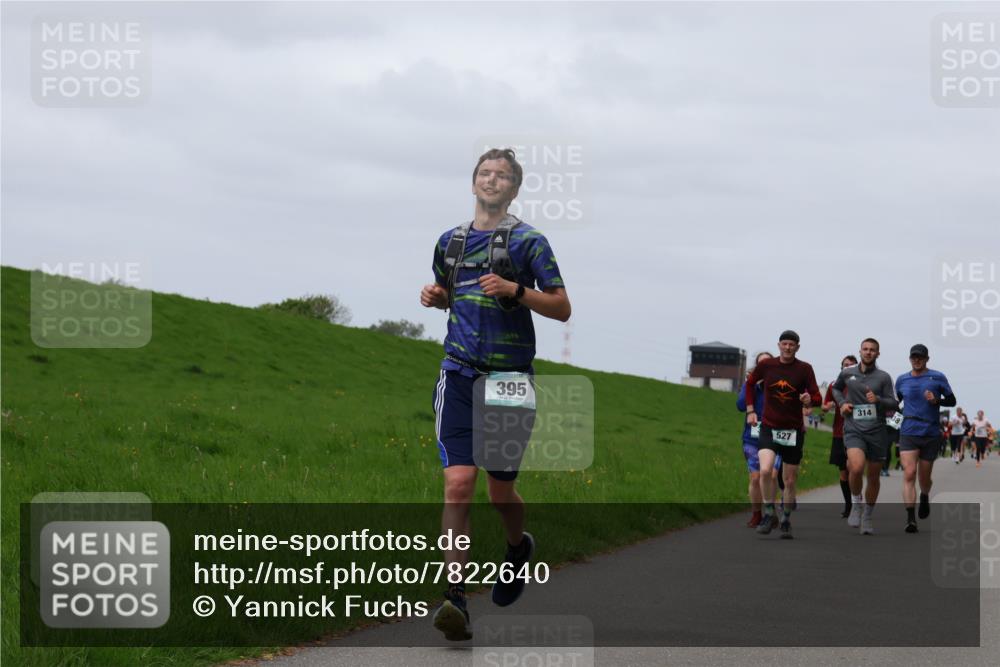 04.05.2025 - 8. Wedeler Halbmarathon Yannick Fuchs http://msf.ph/oto/7822640 04.05.2025 11:29:46 Laufen 395, 527, 314 meine-sportfotos.de