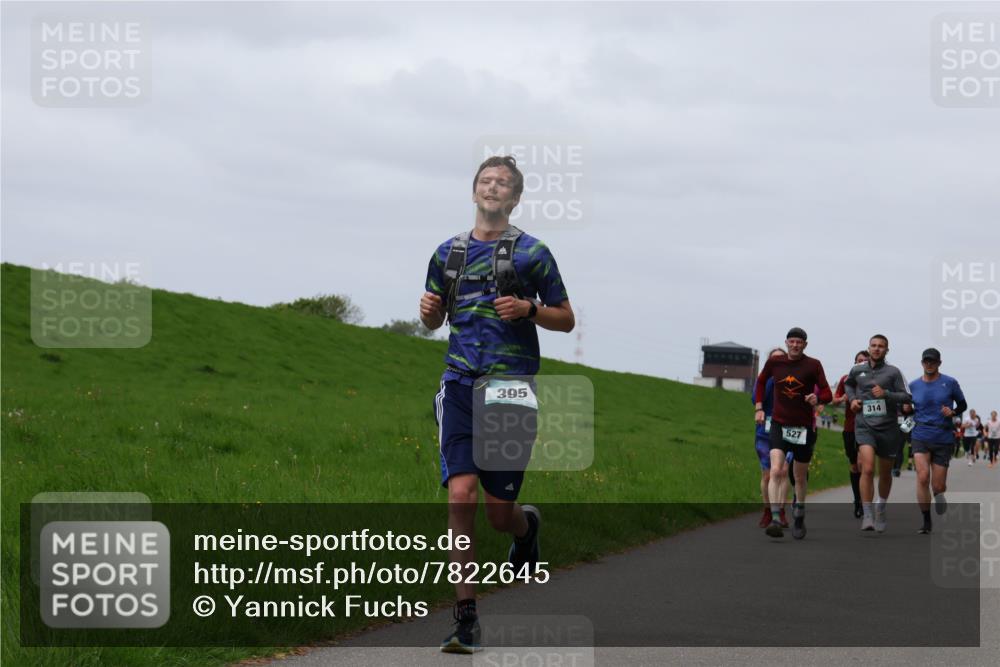 04.05.2025 - 8. Wedeler Halbmarathon Yannick Fuchs http://msf.ph/oto/7822645 04.05.2025 11:29:46 Laufen 395, 527, 314 meine-sportfotos.de