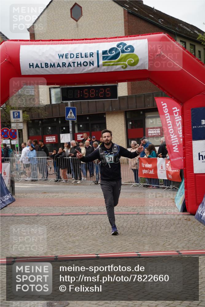 04.05.2025 - 8. Wedeler Halbmarathon Felixshl http://msf.ph/oto/7822660 04.05.2025 11:58:23 Ziel 71 meine-sportfotos.de
