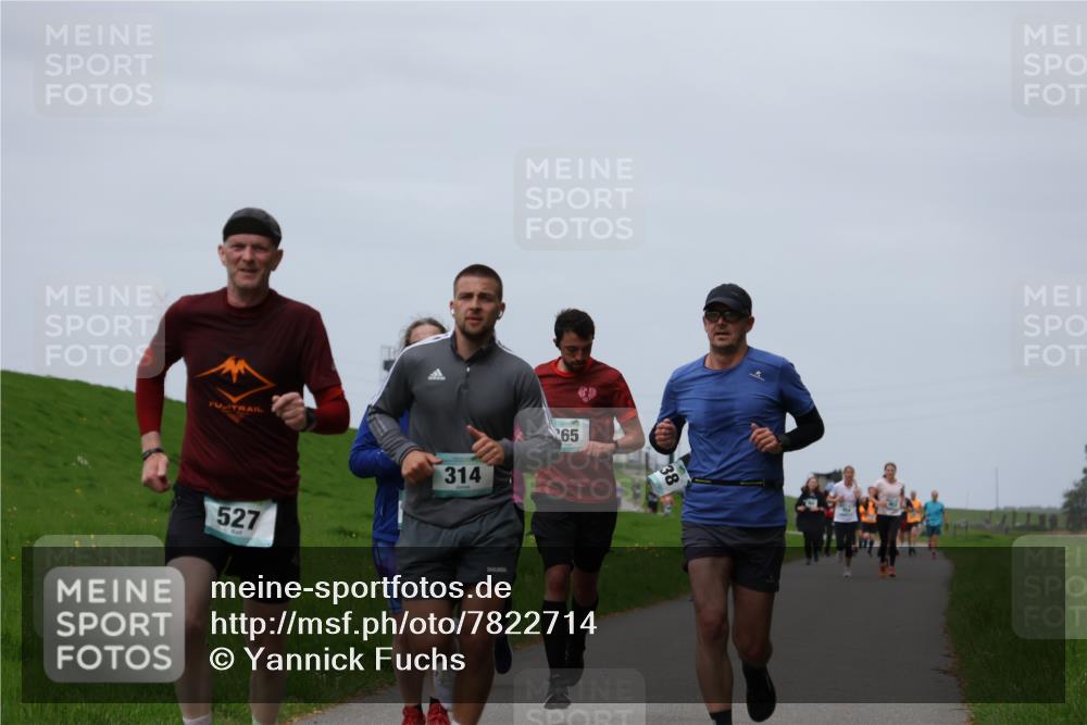04.05.2025 - 8. Wedeler Halbmarathon Yannick Fuchs http://msf.ph/oto/7822714 04.05.2025 11:29:49 Laufen 527, 314, 65 meine-sportfotos.de