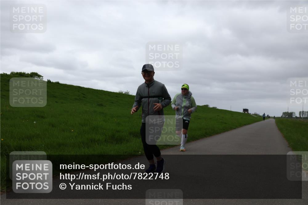 04.05.2025 - 8. Wedeler Halbmarathon Yannick Fuchs http://msf.ph/oto/7822748 04.05.2025 12:14:38 Laufen  meine-sportfotos.de