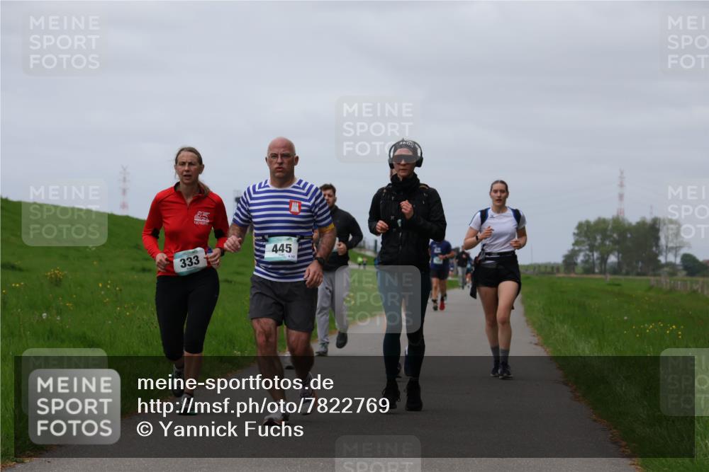 04.05.2025 - 8. Wedeler Halbmarathon Yannick Fuchs http://msf.ph/oto/7822769 04.05.2025 11:52:21 Laufen 333, 445 meine-sportfotos.de