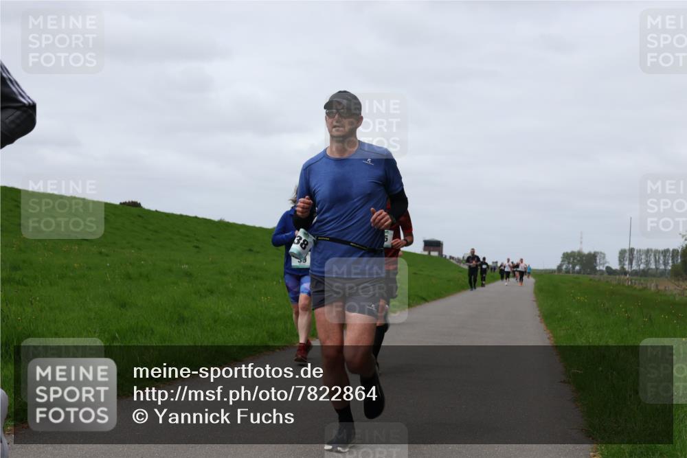 04.05.2025 - 8. Wedeler Halbmarathon Yannick Fuchs http://msf.ph/oto/7822864 04.05.2025 11:29:53 Laufen 38 meine-sportfotos.de