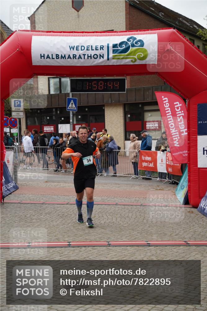 04.05.2025 - 8. Wedeler Halbmarathon Felixshl http://msf.ph/oto/7822895 04.05.2025 11:58:42 Ziel 34 meine-sportfotos.de
