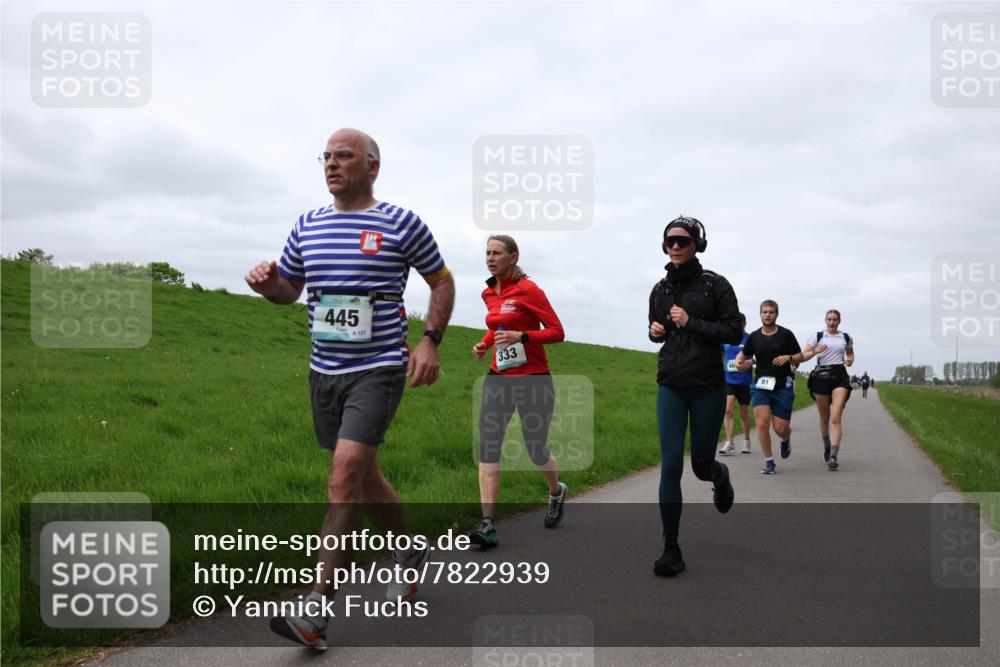 04.05.2025 - 8. Wedeler Halbmarathon Yannick Fuchs http://msf.ph/oto/7822939 04.05.2025 11:52:26 Laufen 445, 333, 09, 91 meine-sportfotos.de