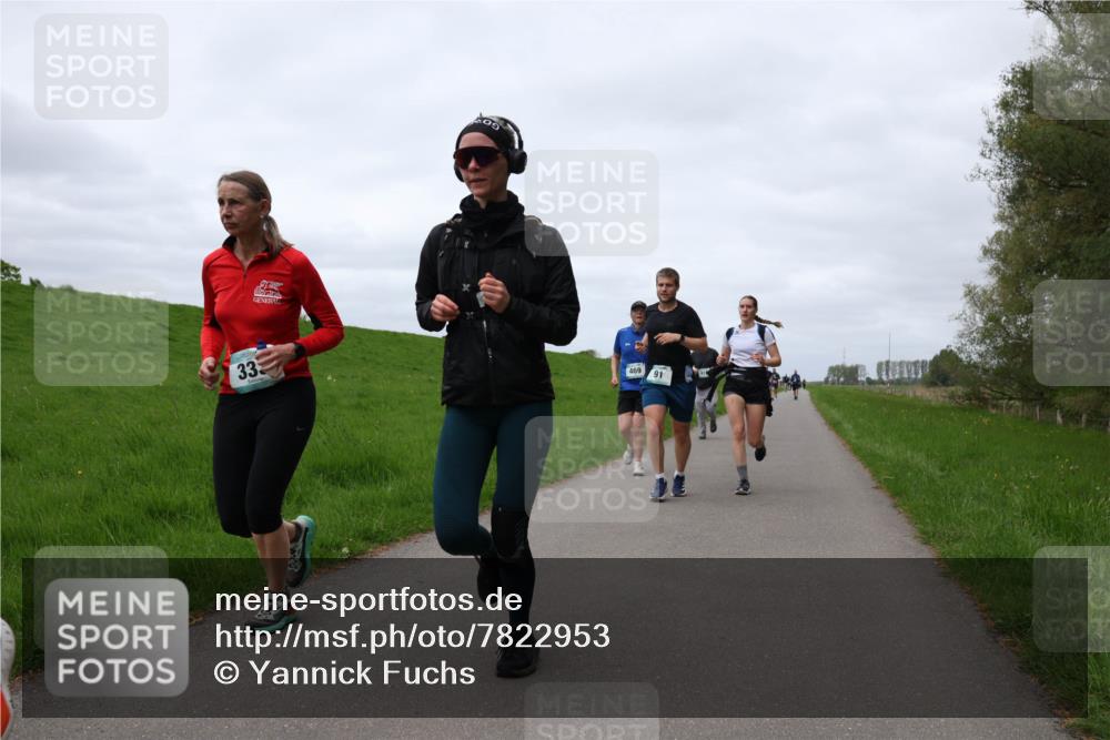 04.05.2025 - 8. Wedeler Halbmarathon Yannick Fuchs http://msf.ph/oto/7822953 04.05.2025 11:52:26 Laufen 333, 469, 91 meine-sportfotos.de