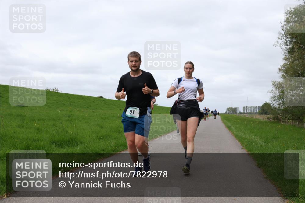 04.05.2025 - 8. Wedeler Halbmarathon Yannick Fuchs http://msf.ph/oto/7822978 04.05.2025 11:52:27 Laufen 91 meine-sportfotos.de