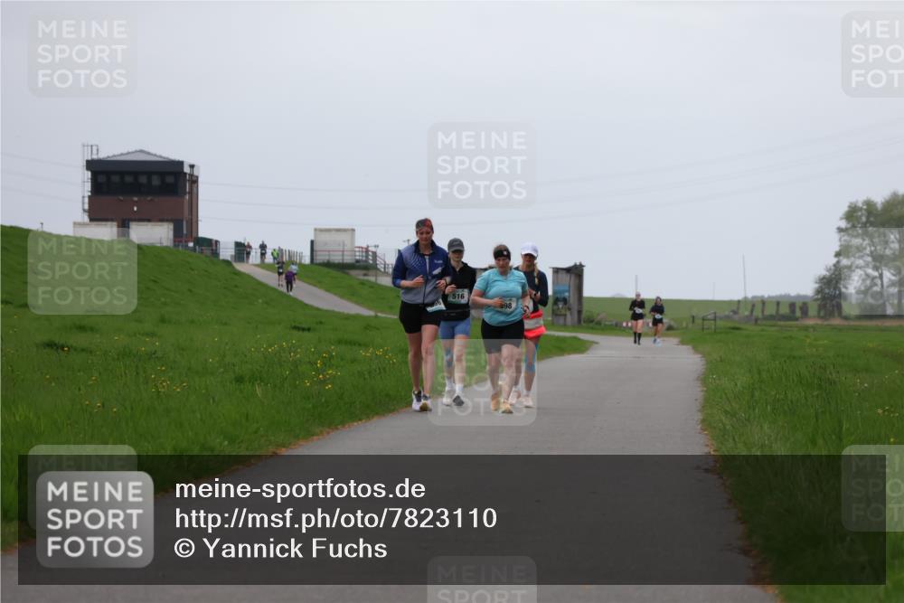 04.05.2025 - 8. Wedeler Halbmarathon Yannick Fuchs http://msf.ph/oto/7823110 04.05.2025 12:16:21 Laufen 516, 98 meine-sportfotos.de
