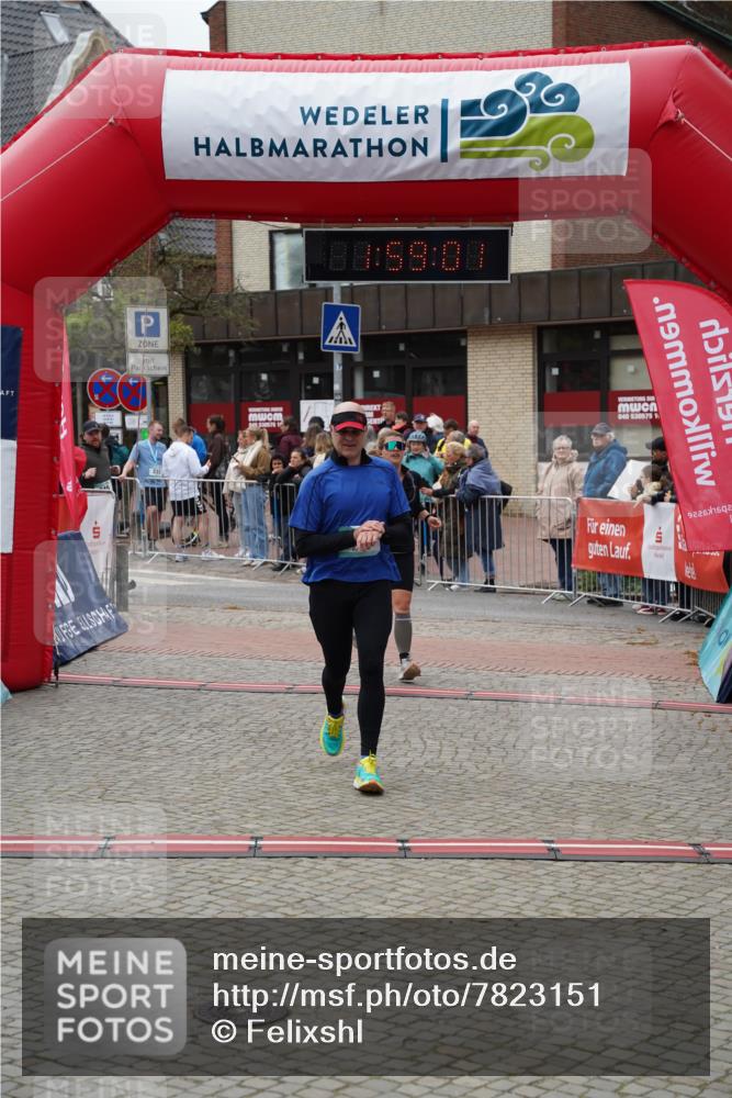 04.05.2025 - 8. Wedeler Halbmarathon Felixshl http://msf.ph/oto/7823151 04.05.2025 11:58:59 Ziel 345, 470, 741 meine-sportfotos.de