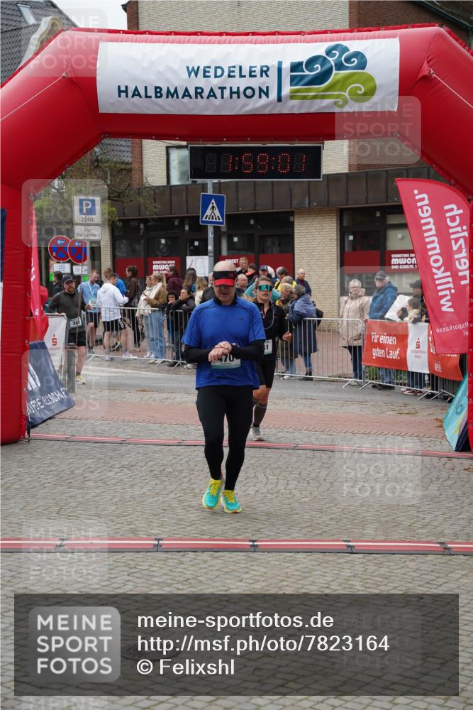04.05.2025 - 8. Wedeler Halbmarathon Felixshl http://msf.ph/oto/7823164 04.05.2025 11:58:59 Ziel 345, 470, 741 meine-sportfotos.de