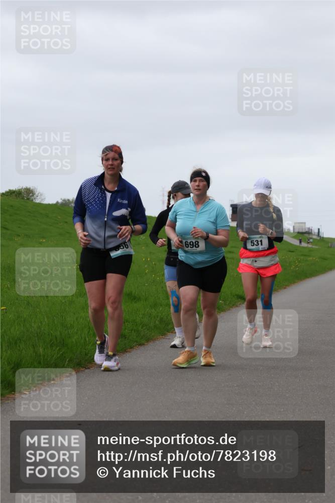 04.05.2025 - 8. Wedeler Halbmarathon Yannick Fuchs http://msf.ph/oto/7823198 04.05.2025 12:16:41 Laufen 698, 531 meine-sportfotos.de