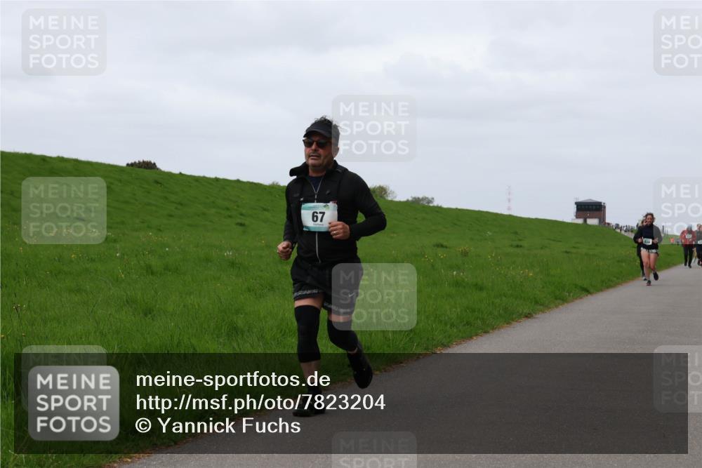 04.05.2025 - 8. Wedeler Halbmarathon Yannick Fuchs http://msf.ph/oto/7823204 04.05.2025 11:30:12 Laufen 67 meine-sportfotos.de