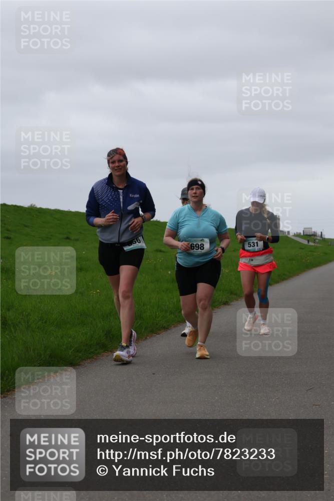 04.05.2025 - 8. Wedeler Halbmarathon Yannick Fuchs http://msf.ph/oto/7823233 04.05.2025 12:16:42 Laufen 698, 531 meine-sportfotos.de
