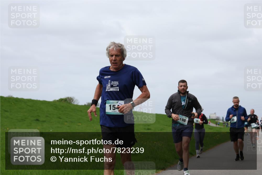 04.05.2025 - 8. Wedeler Halbmarathon Yannick Fuchs http://msf.ph/oto/7823239 04.05.2025 11:52:39 Laufen 1000, 2023, 65, 154, 198 meine-sportfotos.de