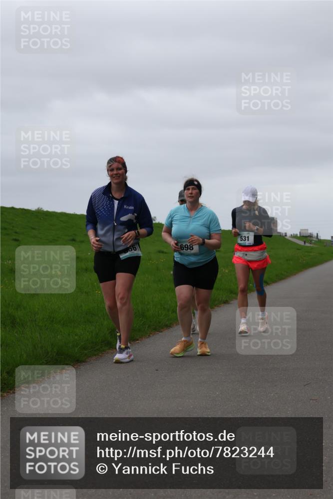 04.05.2025 - 8. Wedeler Halbmarathon Yannick Fuchs http://msf.ph/oto/7823244 04.05.2025 12:16:42 Laufen 56, 698, 531 meine-sportfotos.de