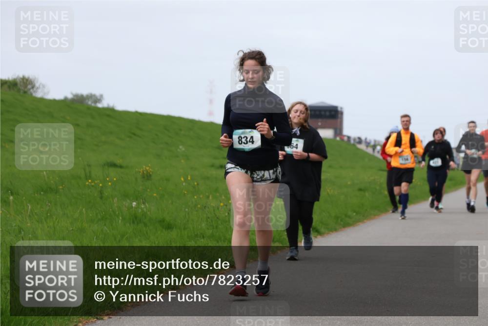 04.05.2025 - 8. Wedeler Halbmarathon Yannick Fuchs http://msf.ph/oto/7823257 04.05.2025 11:30:19 Laufen 834, 64, 156 meine-sportfotos.de