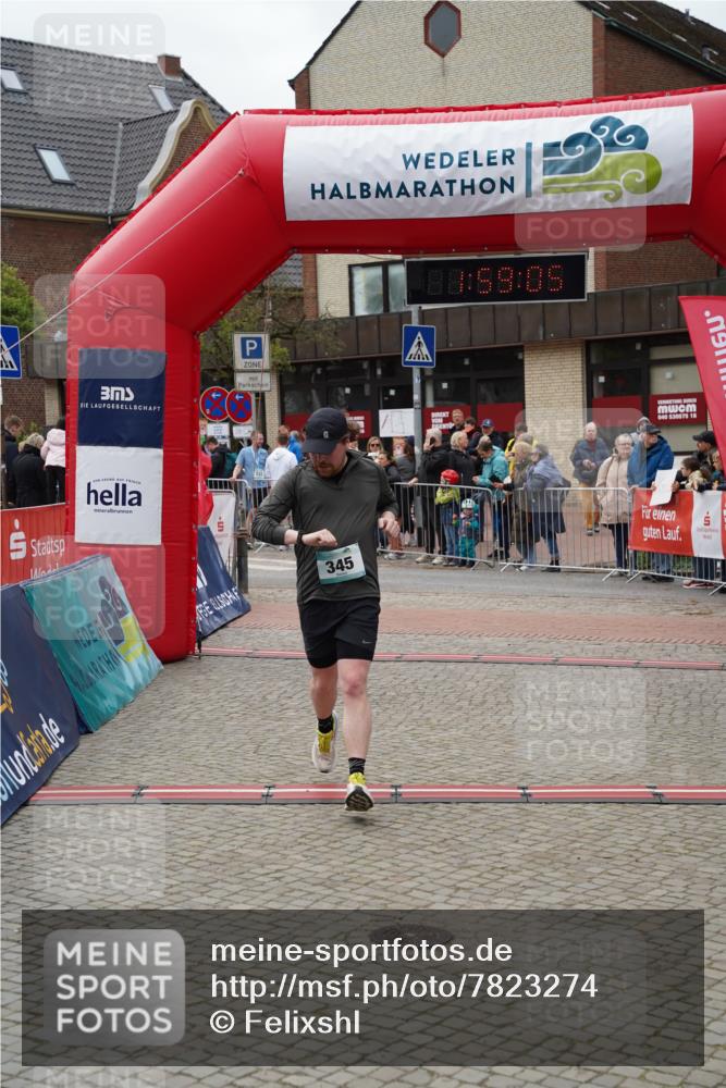 04.05.2025 - 8. Wedeler Halbmarathon Felixshl http://msf.ph/oto/7823274 04.05.2025 11:59:03 Ziel 345, 470, 741 meine-sportfotos.de