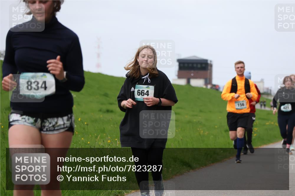 04.05.2025 - 8. Wedeler Halbmarathon Yannick Fuchs http://msf.ph/oto/7823287 04.05.2025 11:30:20 Laufen 834, 664, 156, 421 meine-sportfotos.de