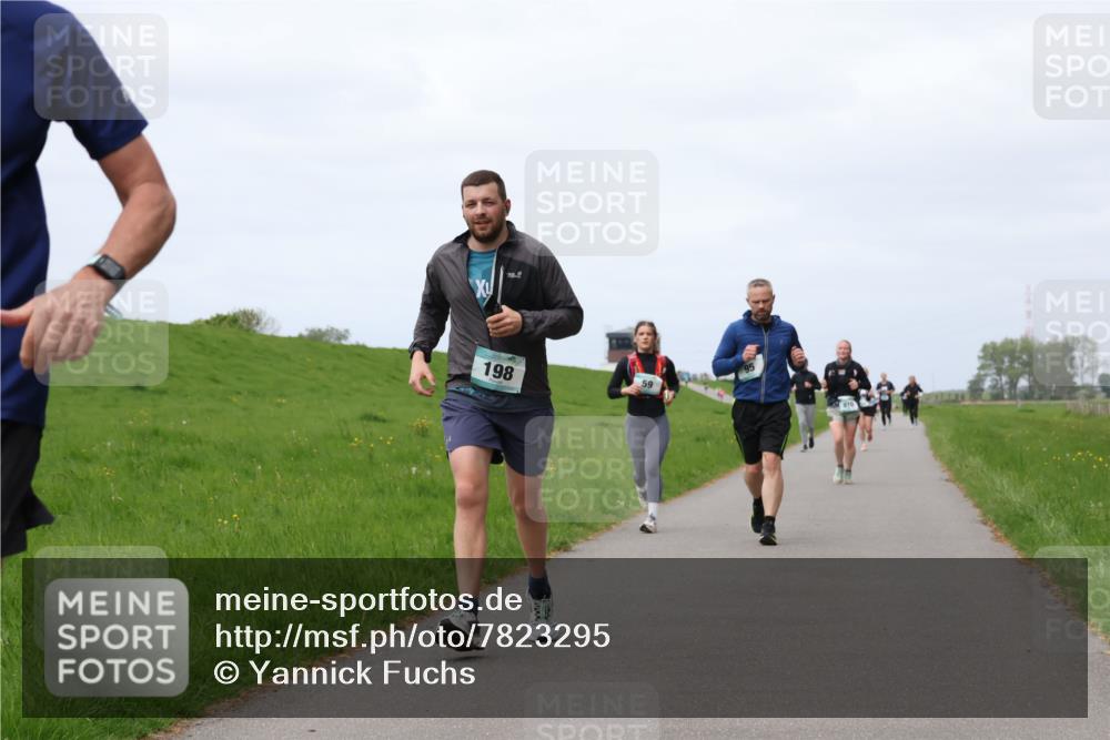 04.05.2025 - 8. Wedeler Halbmarathon Yannick Fuchs http://msf.ph/oto/7823295 04.05.2025 11:52:40 Laufen 95, 198, 59, 970 meine-sportfotos.de