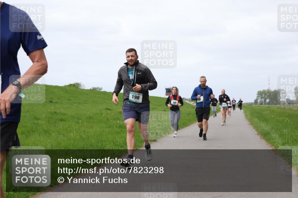 04.05.2025 - 8. Wedeler Halbmarathon Yannick Fuchs http://msf.ph/oto/7823298 04.05.2025 11:52:40 Laufen 198, 59 meine-sportfotos.de