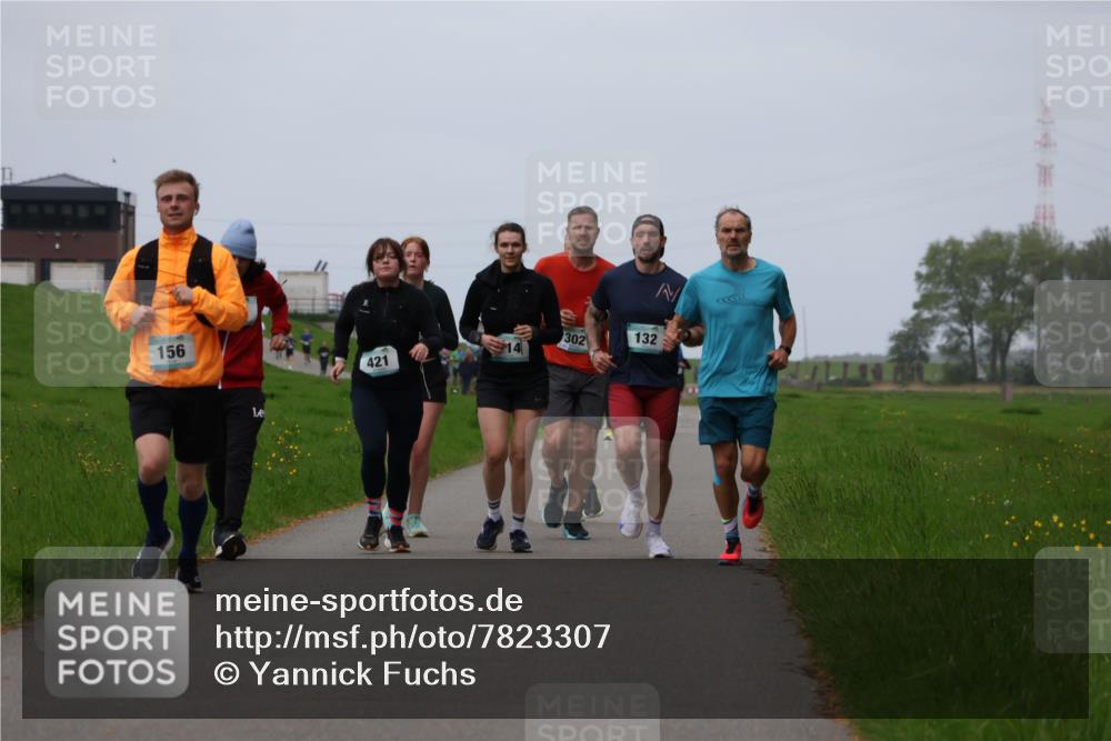 04.05.2025 - 8. Wedeler Halbmarathon Yannick Fuchs http://msf.ph/oto/7823307 04.05.2025 11:30:21 Laufen 156, 132, 421, 14 meine-sportfotos.de
