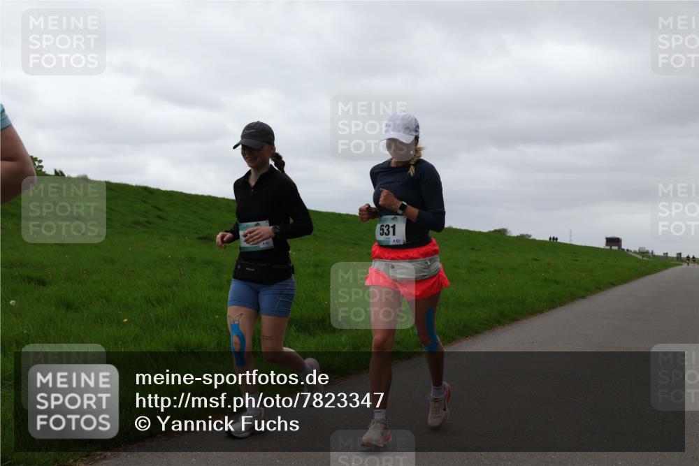 04.05.2025 - 8. Wedeler Halbmarathon Yannick Fuchs http://msf.ph/oto/7823347 04.05.2025 12:16:46 Laufen 531, 63 meine-sportfotos.de