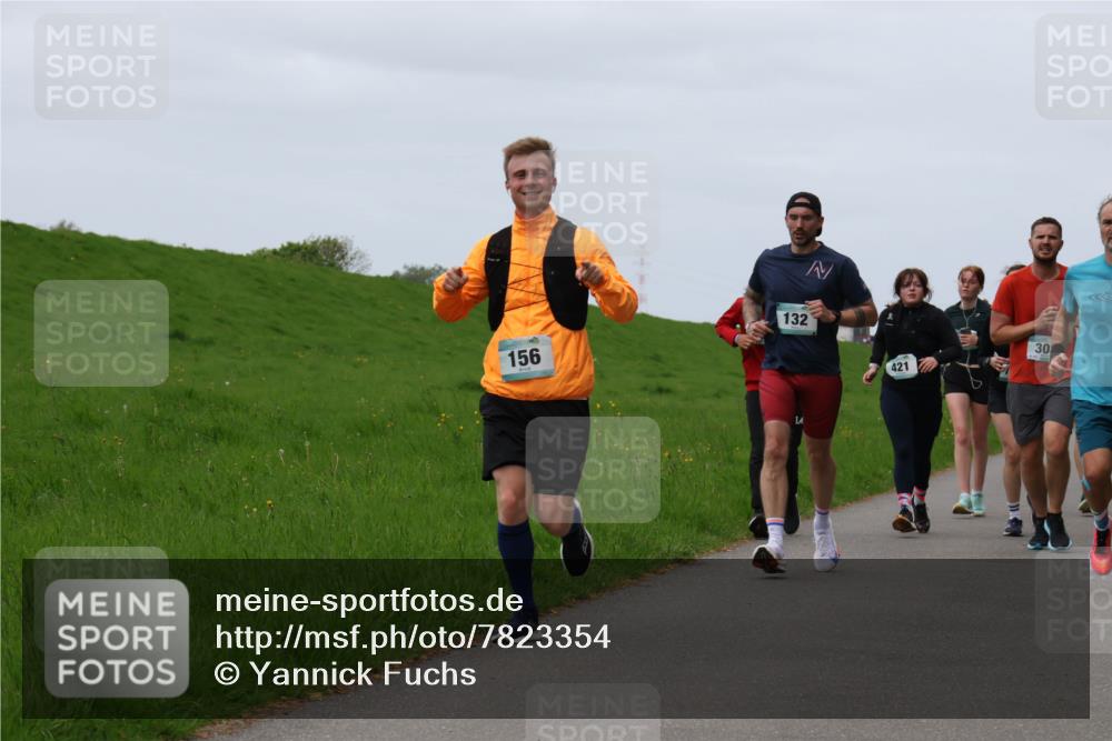04.05.2025 - 8. Wedeler Halbmarathon Yannick Fuchs http://msf.ph/oto/7823354 04.05.2025 11:30:27 Laufen 156, 132, 421, 30 meine-sportfotos.de