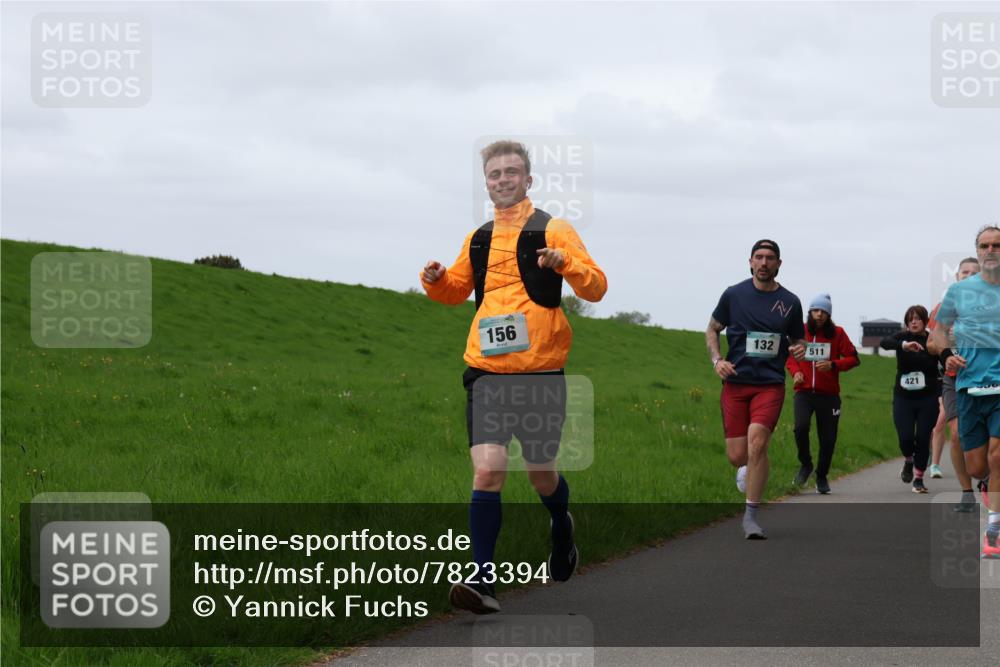 04.05.2025 - 8. Wedeler Halbmarathon Yannick Fuchs http://msf.ph/oto/7823394 04.05.2025 11:30:28 Laufen 156, 132, 511, 421 meine-sportfotos.de