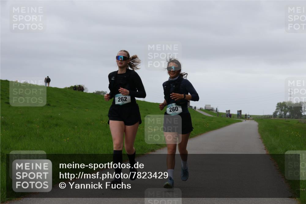 04.05.2025 - 8. Wedeler Halbmarathon Yannick Fuchs http://msf.ph/oto/7823429 04.05.2025 12:17:35 Laufen 262, 260 meine-sportfotos.de