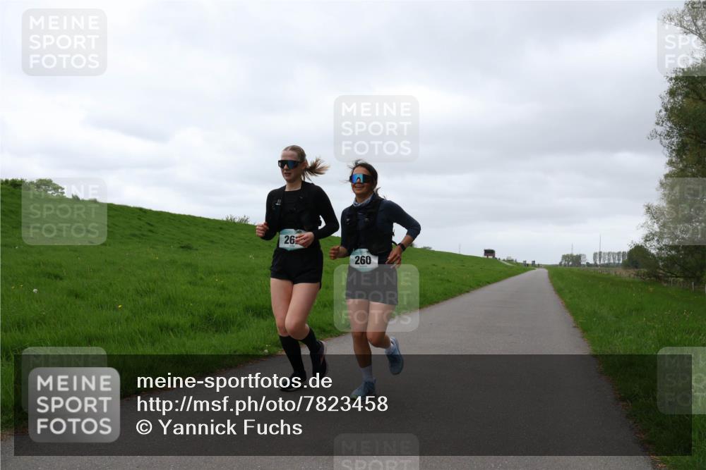 04.05.2025 - 8. Wedeler Halbmarathon Yannick Fuchs http://msf.ph/oto/7823458 04.05.2025 12:17:37 Laufen 26, 260 meine-sportfotos.de