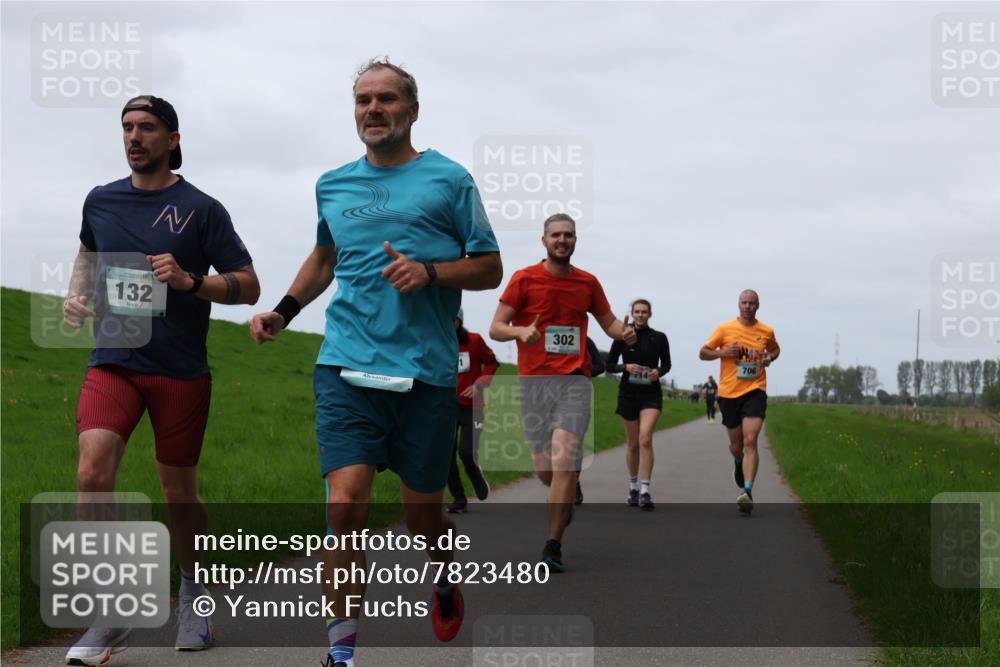 04.05.2025 - 8. Wedeler Halbmarathon Yannick Fuchs http://msf.ph/oto/7823480 04.05.2025 11:30:30 Laufen 132, 302, 14, 706 meine-sportfotos.de