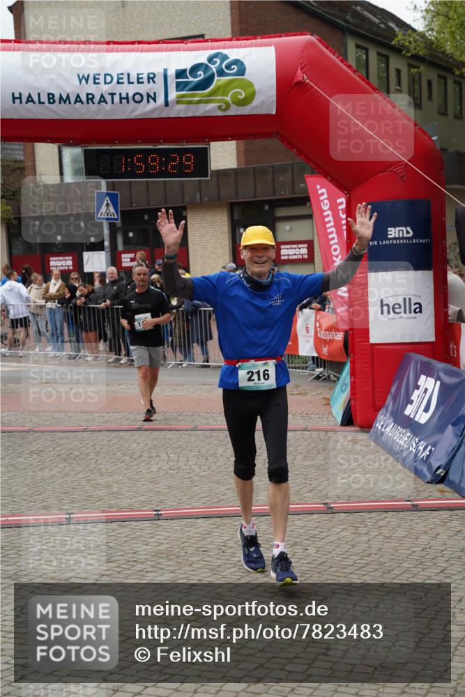 04.05.2025 - 8. Wedeler Halbmarathon Felixshl http://msf.ph/oto/7823483 04.05.2025 11:59:27 Ziel 140, 216 meine-sportfotos.de
