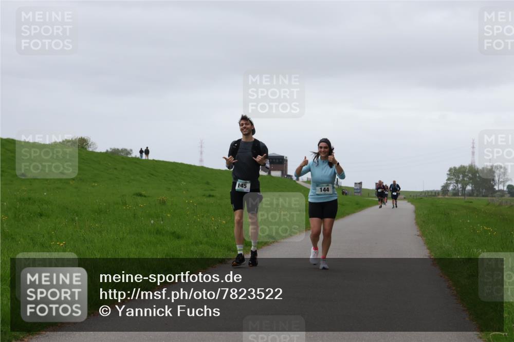 04.05.2025 - 8. Wedeler Halbmarathon Yannick Fuchs http://msf.ph/oto/7823522 04.05.2025 12:18:52 Laufen 145, 144 meine-sportfotos.de