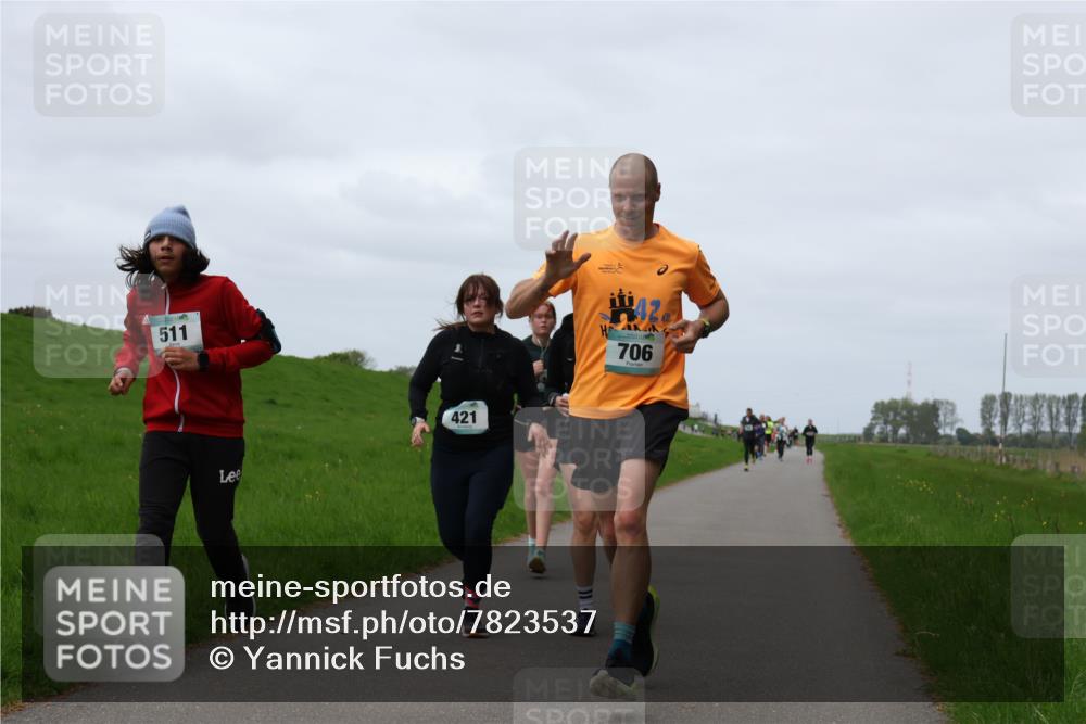 04.05.2025 - 8. Wedeler Halbmarathon Yannick Fuchs http://msf.ph/oto/7823537 04.05.2025 11:30:32 Laufen 511, 421, 706 meine-sportfotos.de